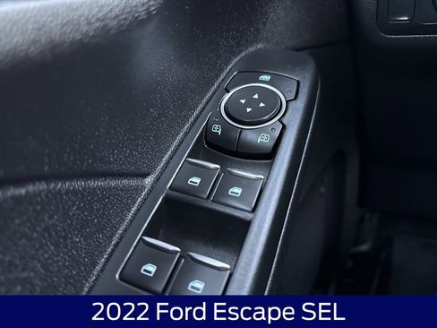 Used 2022 Ford Escape SEL image 27
