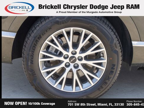 Used 2025 Genesis GV80 2.5T Standard AWD/4WD image 39