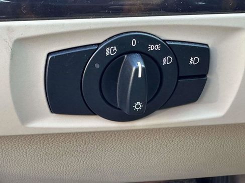 Used 2008 BMW 328xi Sedan image 20