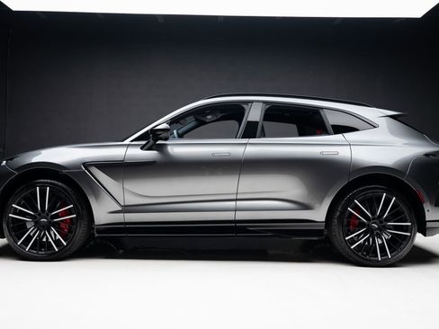 Used 2024 Aston Martin DBX 707 AWD/4WD image 17