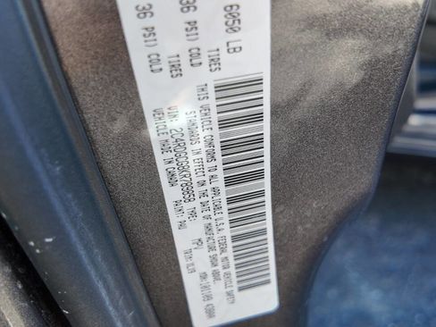 Used 2019 Dodge Grand Caravan SXT image 18