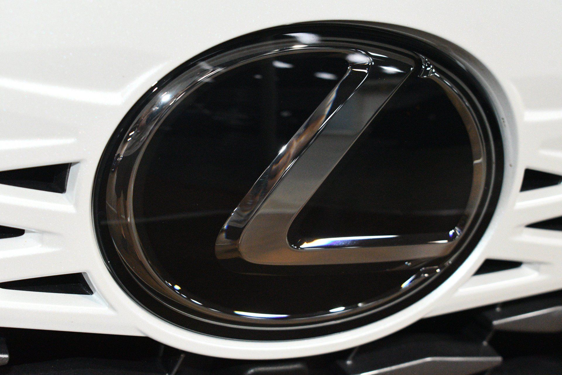 Used 2025 Lexus RX 350 Premium w/ Convenience Package FWD image 99