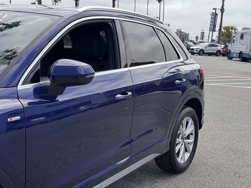 Used 2022 Audi Q3 2.0T Premium image 9