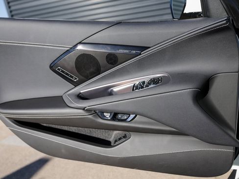 Used 2025 Chevrolet Corvette Stingray Preferred Cpe w/ Stealth Interior Trim Package image 24