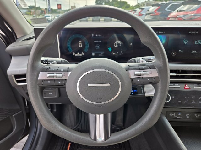 Used 2025 Hyundai Sonata SEL FWD image 30