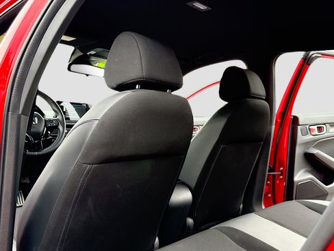 Used 2023 Honda Civic Sport image 6