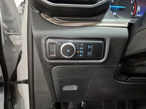 Used 2023 Ford Explorer Limited AWD/4WD image 19