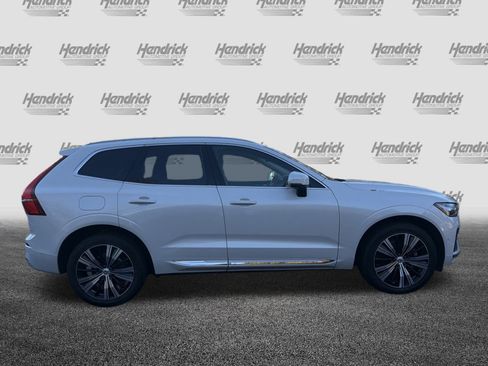 Certified 2023 Volvo XC60 B5 Plus w/ Climate Package image 11
