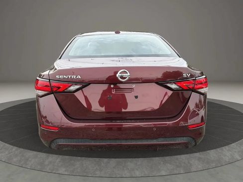 Used 2021 Nissan Sentra SV FWD image 6