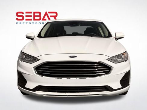 Used 2019 Ford Fusion SE FWD image 3