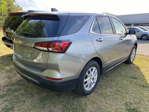 Used 2024 Chevrolet Equinox LT AWD/4WD image 5