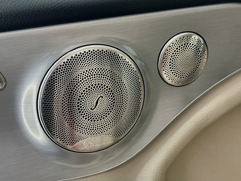 Used 2023 Mercedes-Benz C 300 Coupe image 18