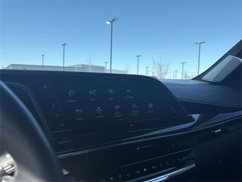 Used 2024 Cadillac Escalade Sport w/ LPO, ONYX Package image 16