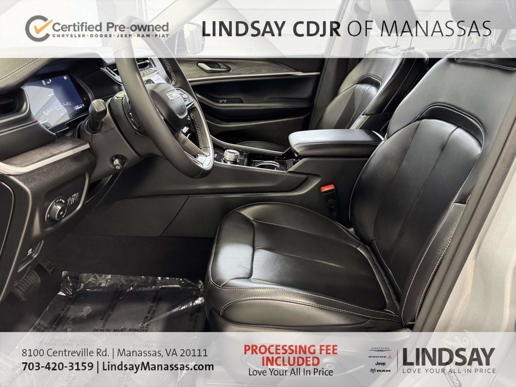 Certified 2023 Jeep Grand Cherokee L Limited w/ Luxury Tech Group II AWD/4WD image 20