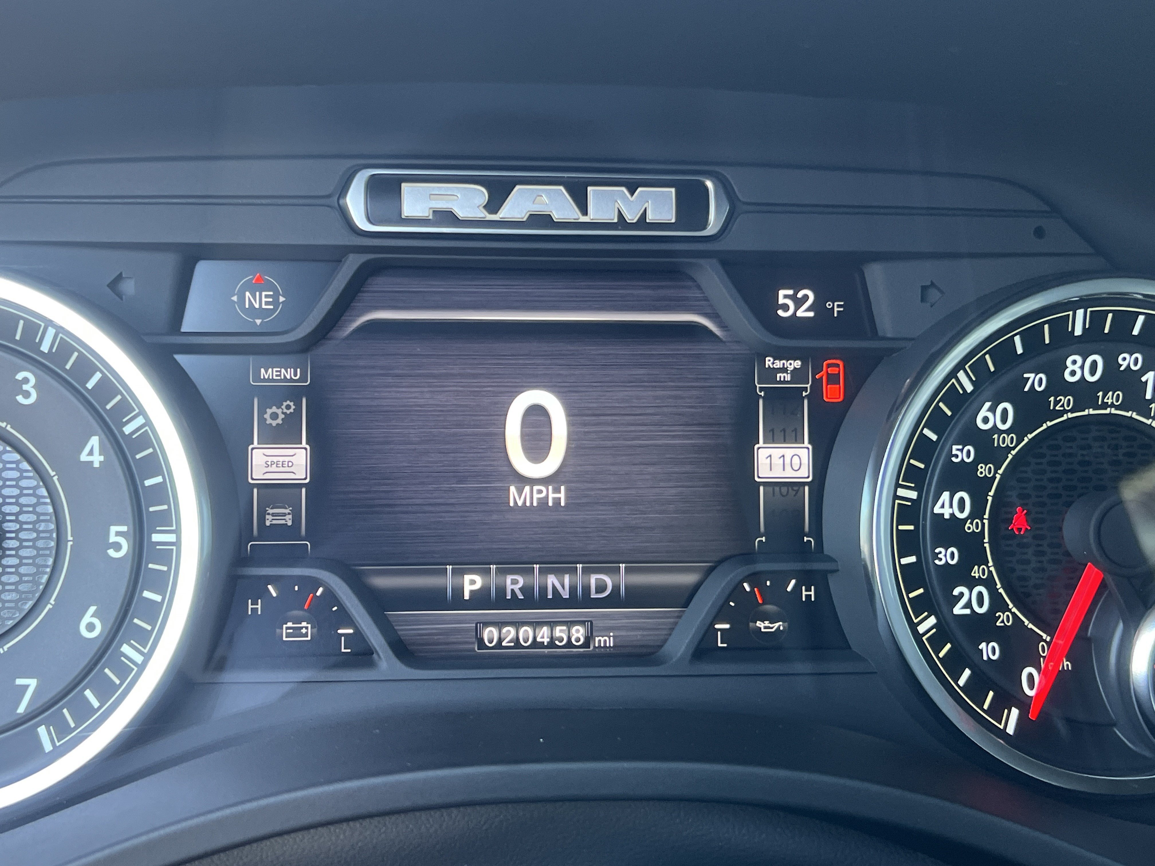 Used 2023 RAM 1500 Laramie AWD/4WD image 34