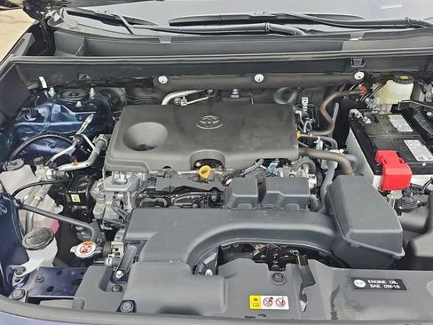 Used 2025 Toyota RAV4 XLE w/ Convenience Package image 31