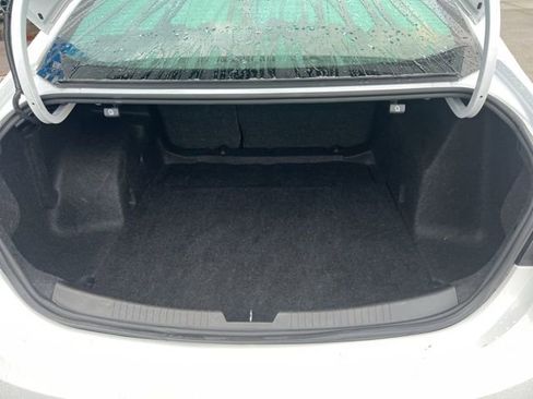 Used 2023 Chevrolet Malibu LT image 51