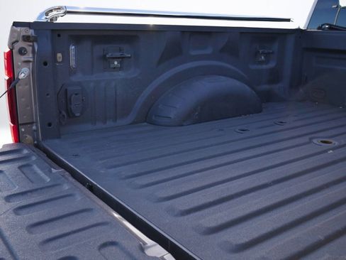 Used 2021 Ford F250 Lariat w/ Chrome Package image 26