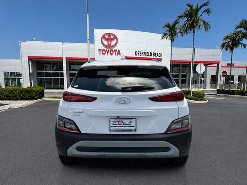 Used 2023 Hyundai Kona SEL w/ Convenience Package FWD image 6