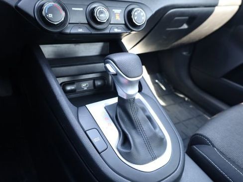 Used 2024 Kia Forte LXS image 24