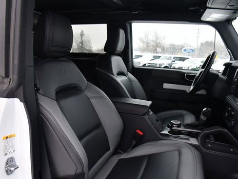 Used 2024 Ford Bronco Big Bend image 15