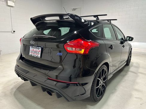 Used 2017 Ford Focus RS AWD/4WD image 6