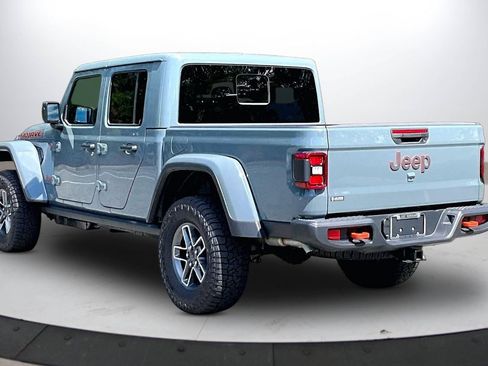 Certified 2026 Jeep Gladiator Mojave AWD/4WD image 7