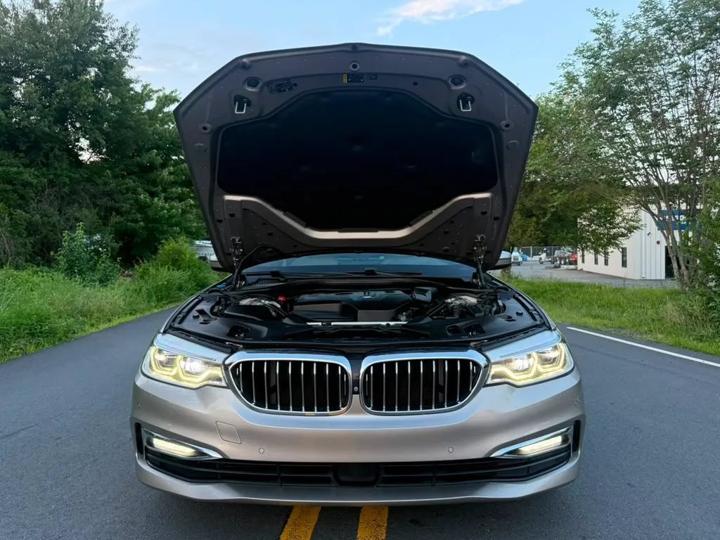 Used 2017 BMW 530i RWD image 47
