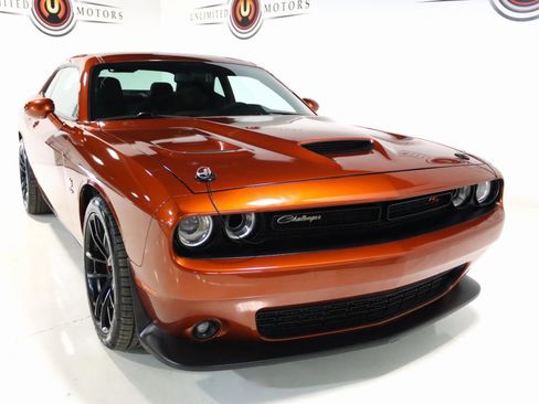 Used 2020 Dodge Challenger R/T Scat Pack w/ Driver Convenience Group image 25