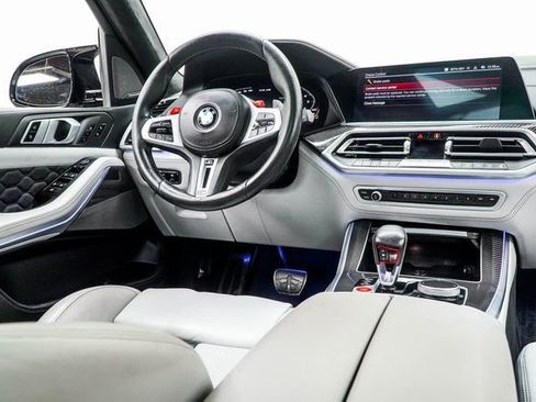 Used 2021 BMW X5 M w/ Executive Package image 19