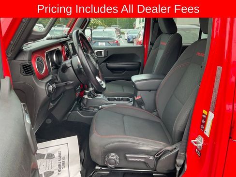 Used 2021 Jeep Gladiator Rubicon w/ Trailer Tow Package AWD/4WD image 2