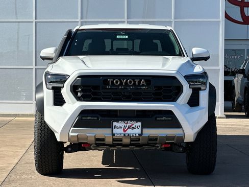 New 2026 Toyota Tacoma 4x4 Double Cab Hybrid image 10