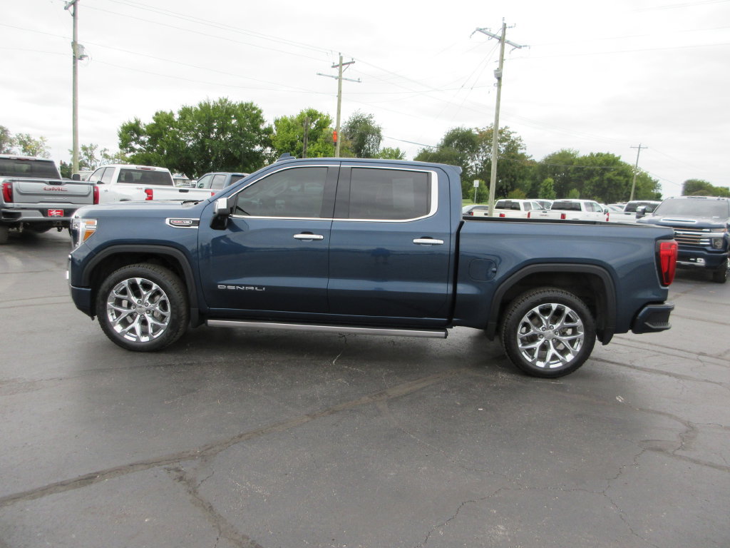 Certified 2021 GMC Sierra 1500 Denali w/ Denali Ultimate Package AWD/4WD image 10