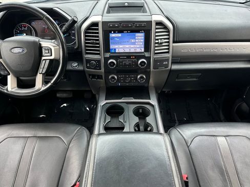 Used 2019 Ford F250 Platinum w/ Platinum Ultimate Package AWD/4WD image 14
