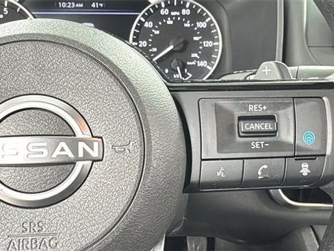Certified 2022 Nissan Rogue SV image 22