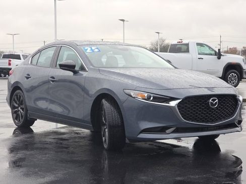 Used 2025 MAZDA MAZDA3 s image 15