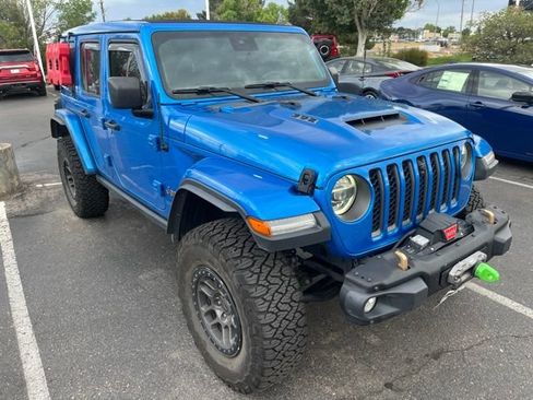 Used 2022 Jeep Wrangler Unlimited Rubicon w/ Xtreme Recon 35" Tire Package AWD/4WD image 3