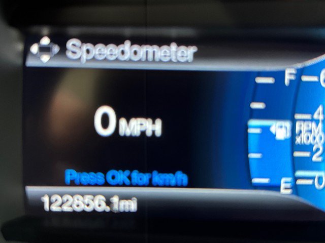 Used 2017 Ford Edge SEL w/ Equipment Group 201A FWD image 10