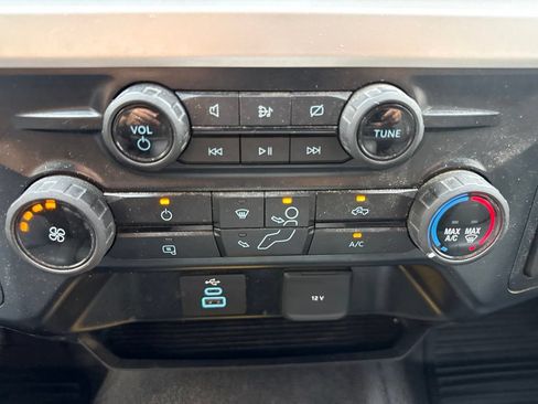 Certified 2023 Ford F450 XL w/ Snow Plow Prep Package AWD/4WD image 22