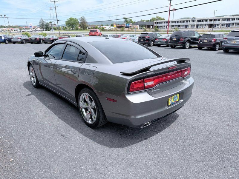 Used 2012 Dodge Charger SXT Plus RWD image 4