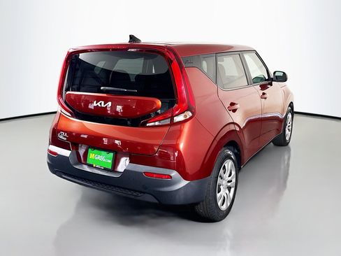 Used 2022 Kia Soul LX FWD image 10