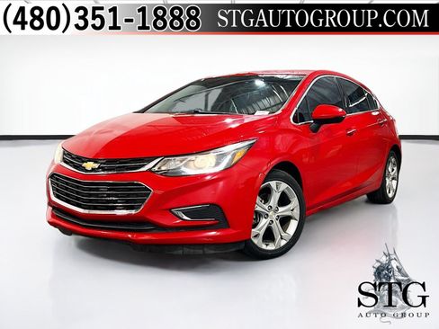 Used 2017 Chevrolet Cruze Premier FWD image 1