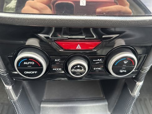 Used 2020 Subaru Forester Touring image 31