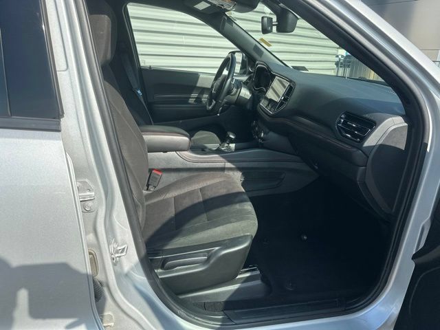 Used 2025 Dodge Durango GT AWD/4WD image 33