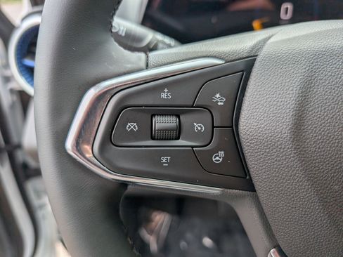 Certified 2024 Chevrolet Trax LT w/ Driver Confidence Package image 16