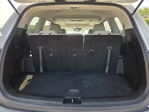 Used 2022 Kia Telluride S FWD image 38