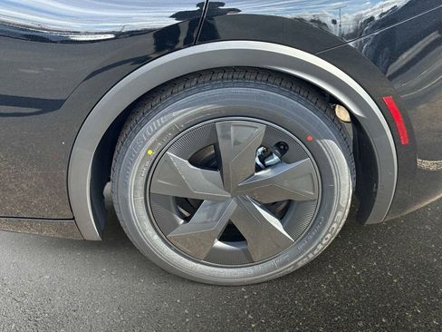 New 2026 Toyota Prius LE image 10