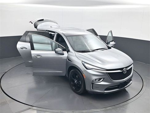 Certified 2024 Buick Enclave Premium w/ Experience Buick Package image 30