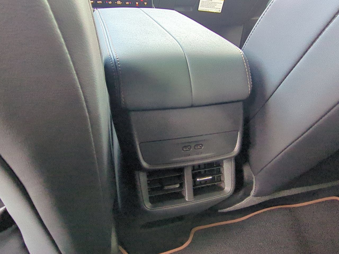 Used 2026 GMC Terrain AT4 w/ Technology Package II AWD/4WD image 21