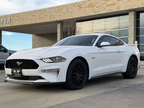 Used 2021 Ford Mustang GT Premium w/ GT Performance Package image 9